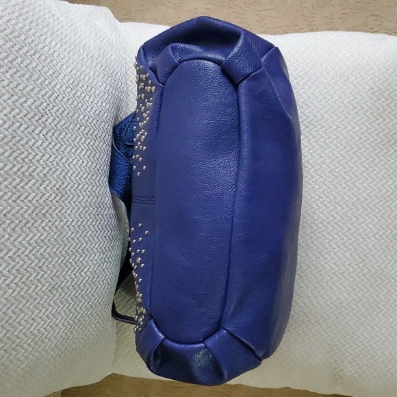 Kathy Van Zeeland Shoulder Bag/Nordic Purple - Picture 6 of 17